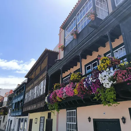 Cozy Old Town * سانتا كروث ذي لا بال